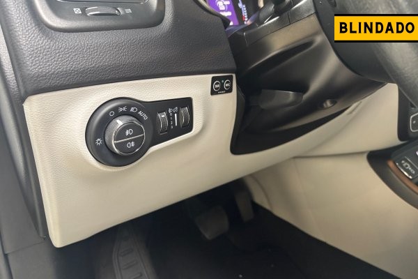 JEEP COMPASS 2.0 16V FLEX LONGITUDE AUTOMÁTICO 2017/2018
